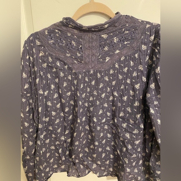 LoveshackFancy blouse, button up, reversible - Picture 4 of 4